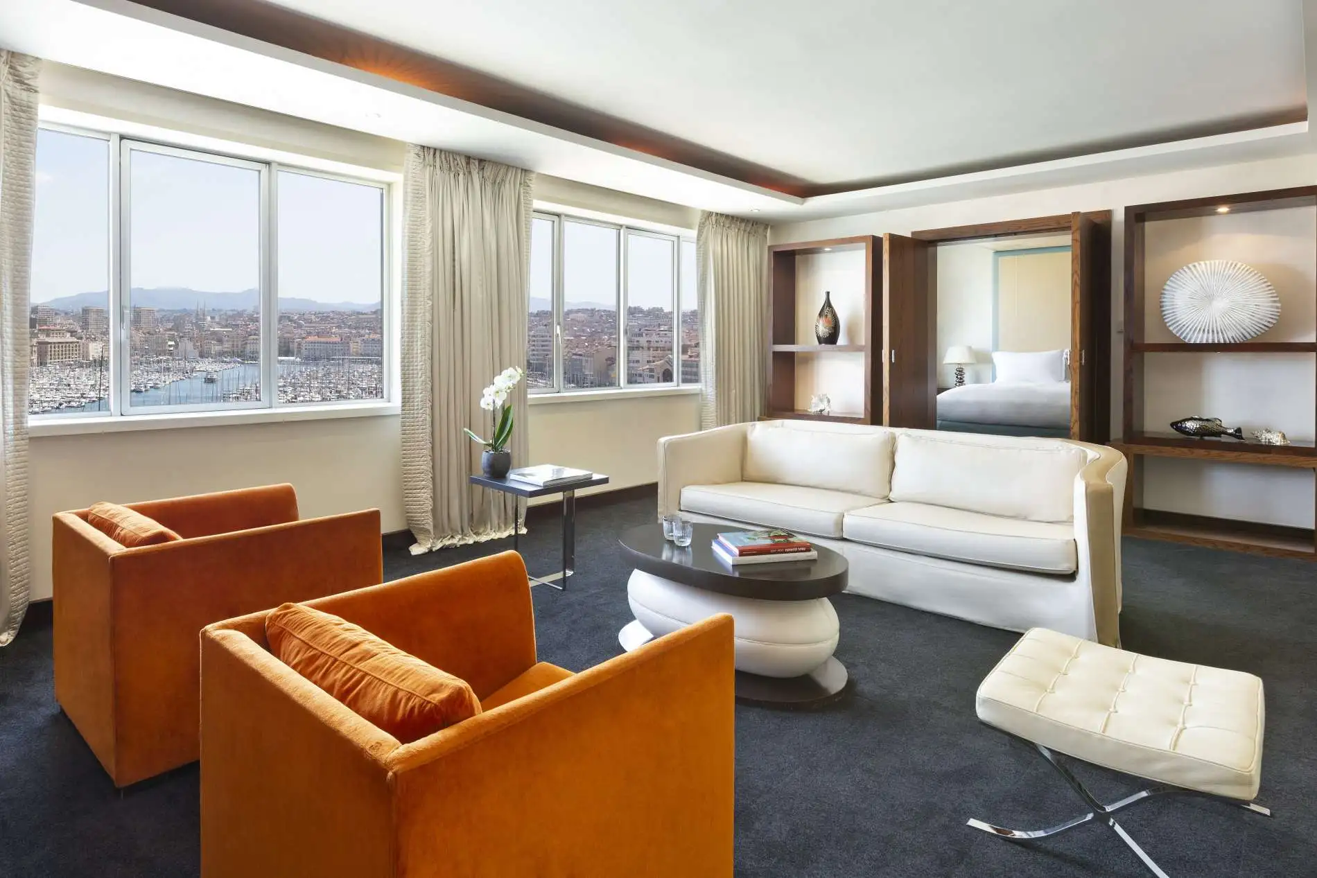 Décor soigné et cohérent avec l'univers du programme